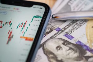 Top Trading Strategies for Investors: Building a Profitable Portfolio